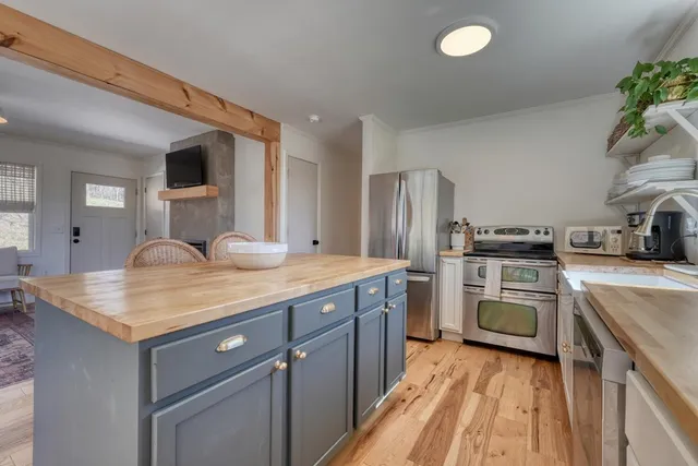 $349,900 | 260 Moore View Homes Road, Hayesville, NC 28904