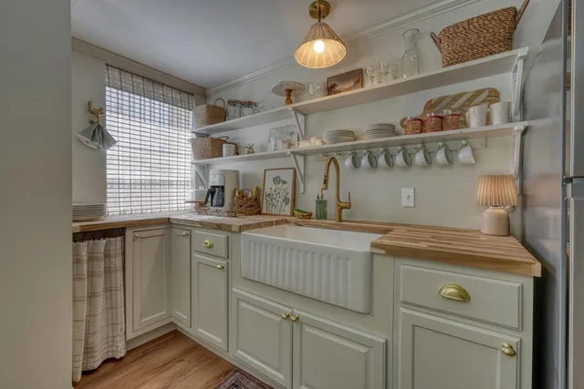 $349,900 | 260 Moore View Homes Road, Hayesville, NC 28904