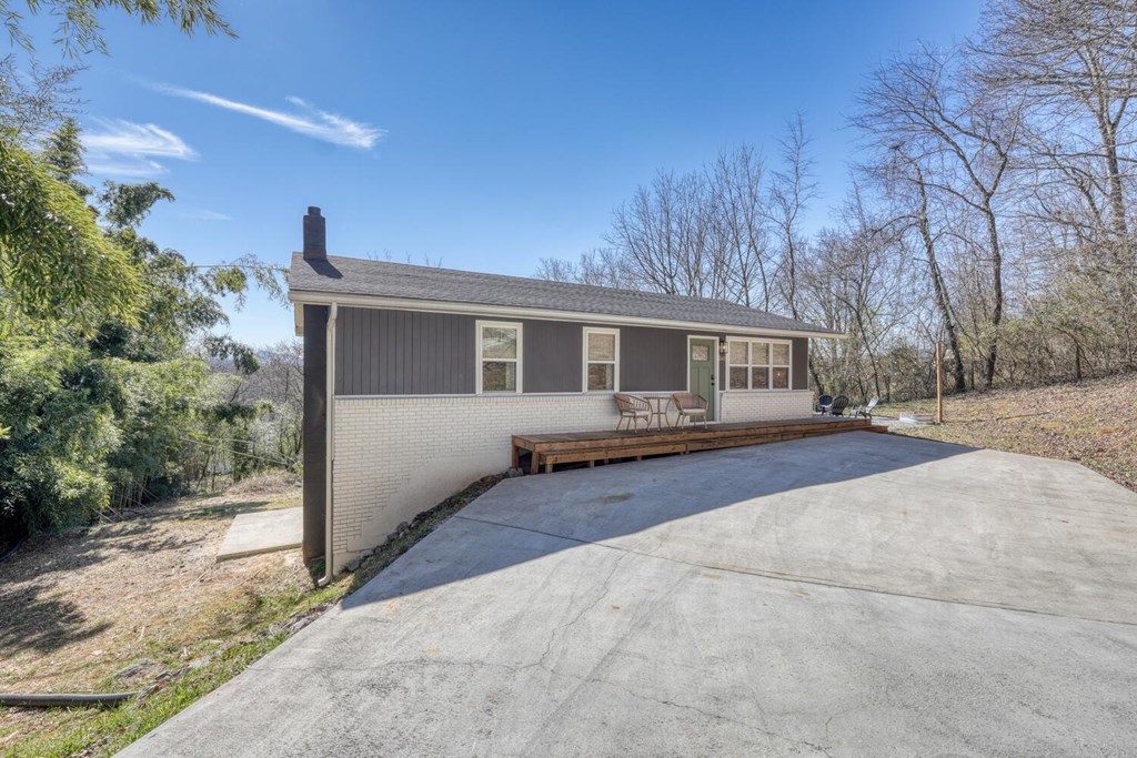 260 Moore View Homes Road Hayesville, NC 28904 - Photo 4 of 55