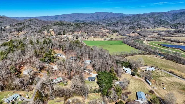 $349,900 | 260 Moore View Homes Road, Hayesville, NC 28904