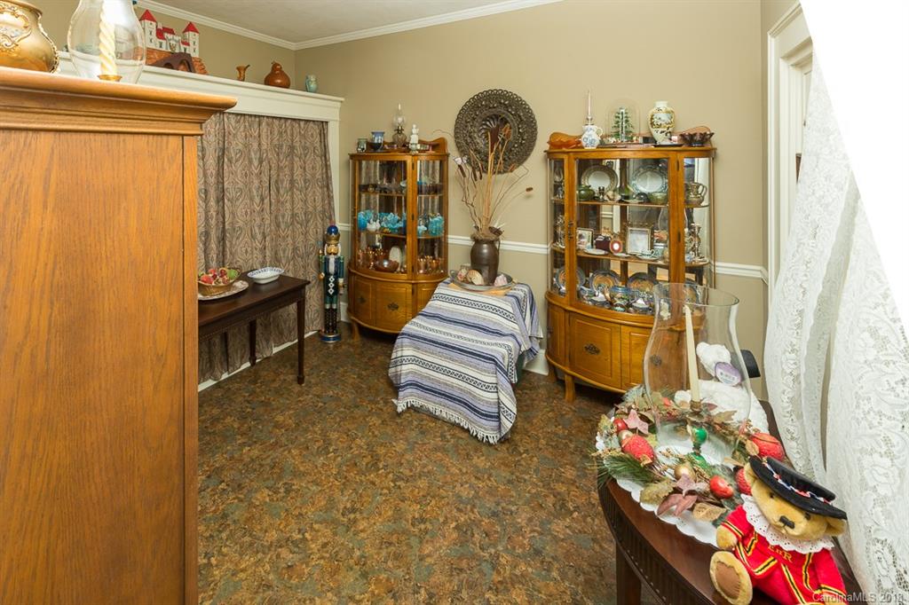 303 Chambers Road Waynesville, NC 28786 - Photo 10 of 24