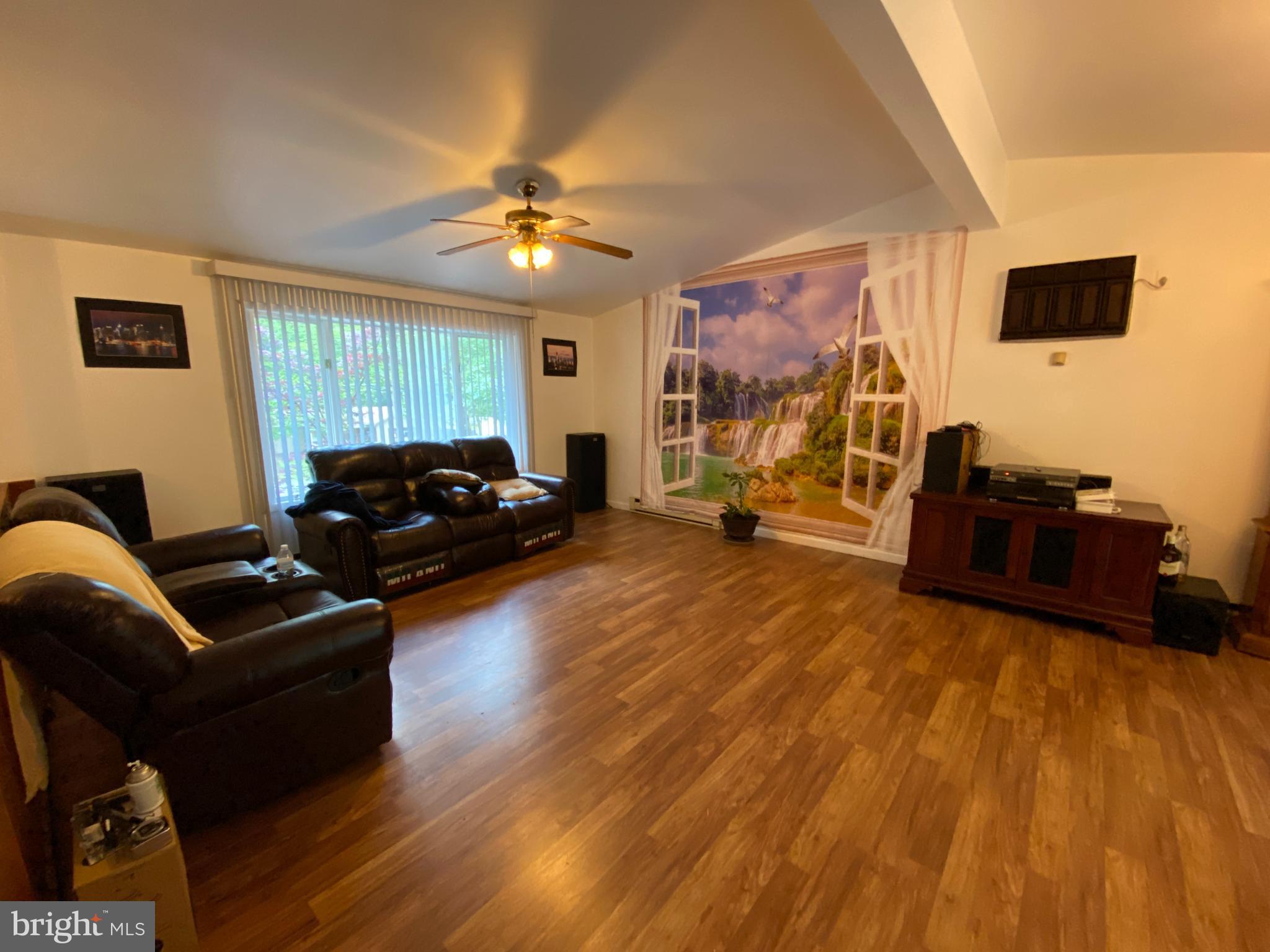 94 Buckhill Road Albrightsville, PA 18210 - Photo 5 of 41 Living Room
