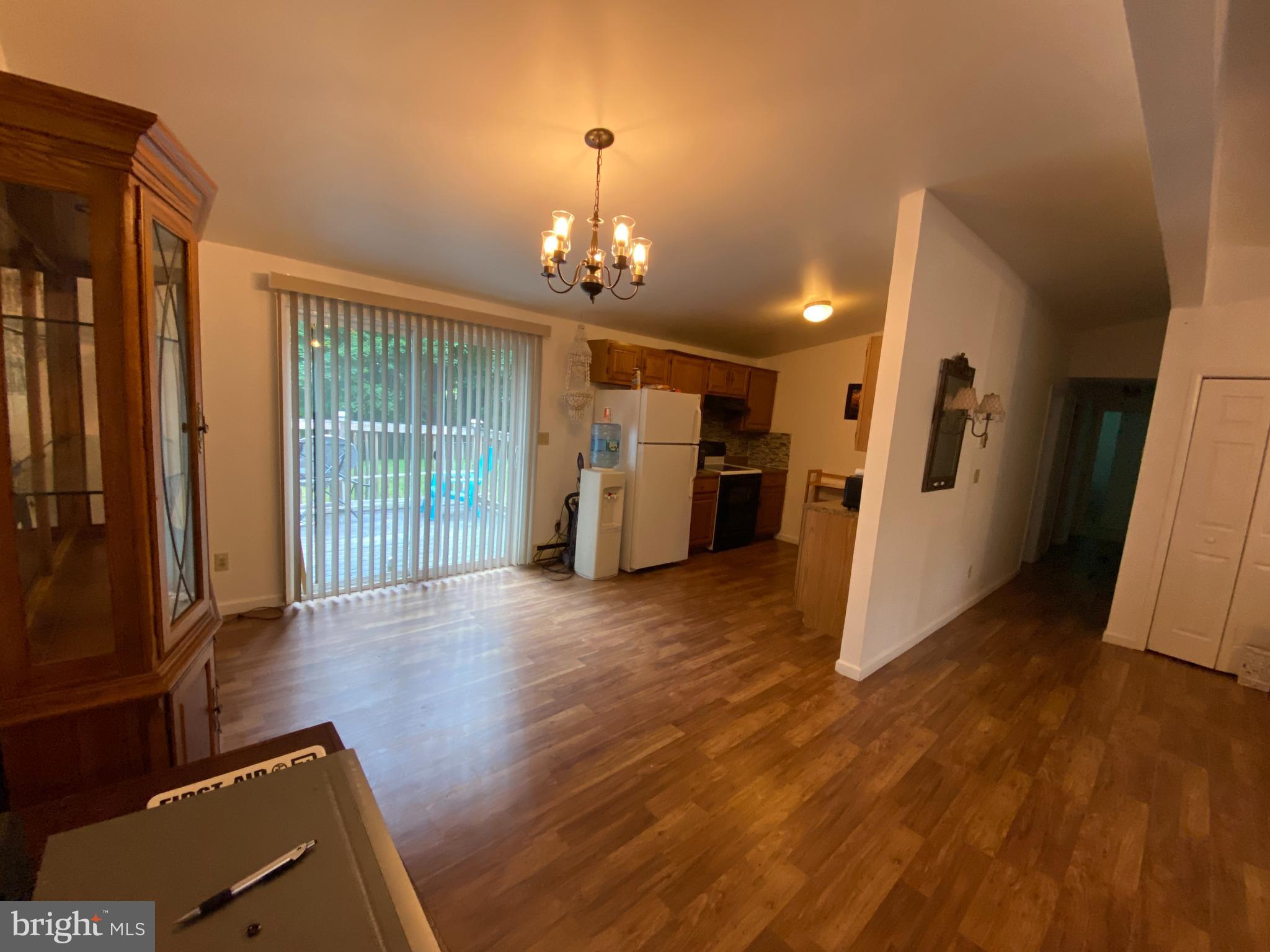 94 Buckhill Road Albrightsville, PA 18210 - Photo 6 of 41 Dining Area