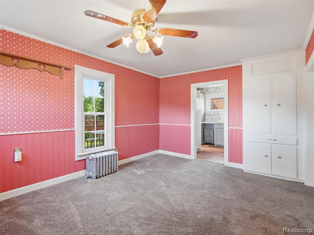 216 Bush Street Howell, MI 48843 - Photo 10 of 35