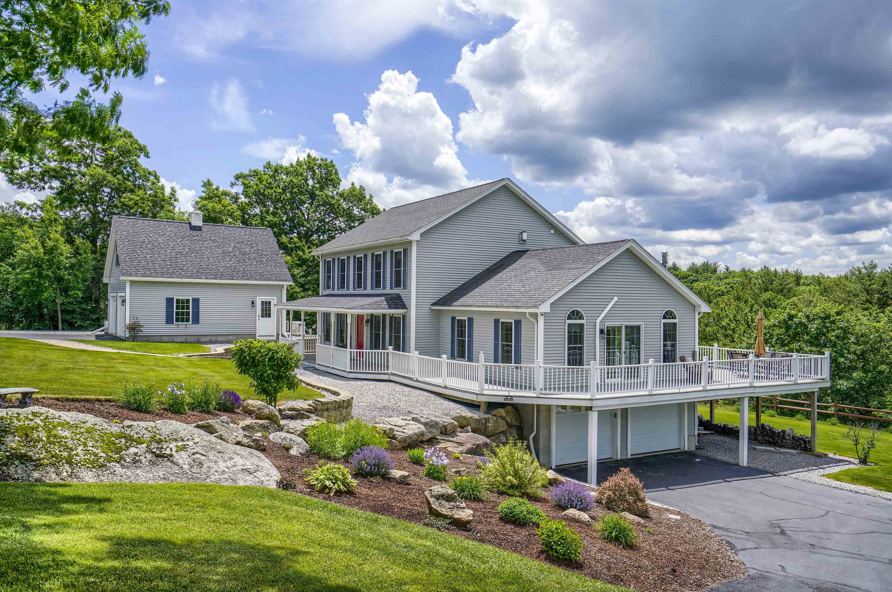 87 Roosevelt Road Weare, NH 03281 - Photo 3 of 40 Gallery Image 3