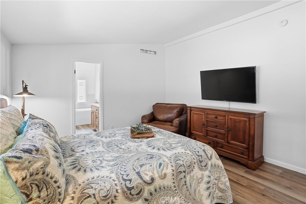 23301 Ridge Rte Drive, Unit 35 Laguna Hills, CA 92653 - Photo 27 of 39 Gallery Image 27