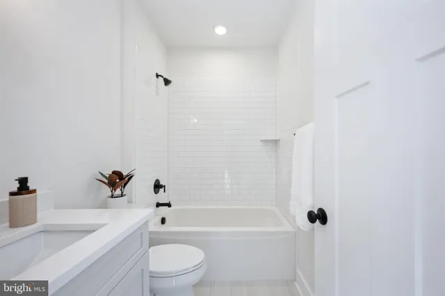 $1,125,000 | 8537 Highclere Lane, Spotsylvania, VA 22553