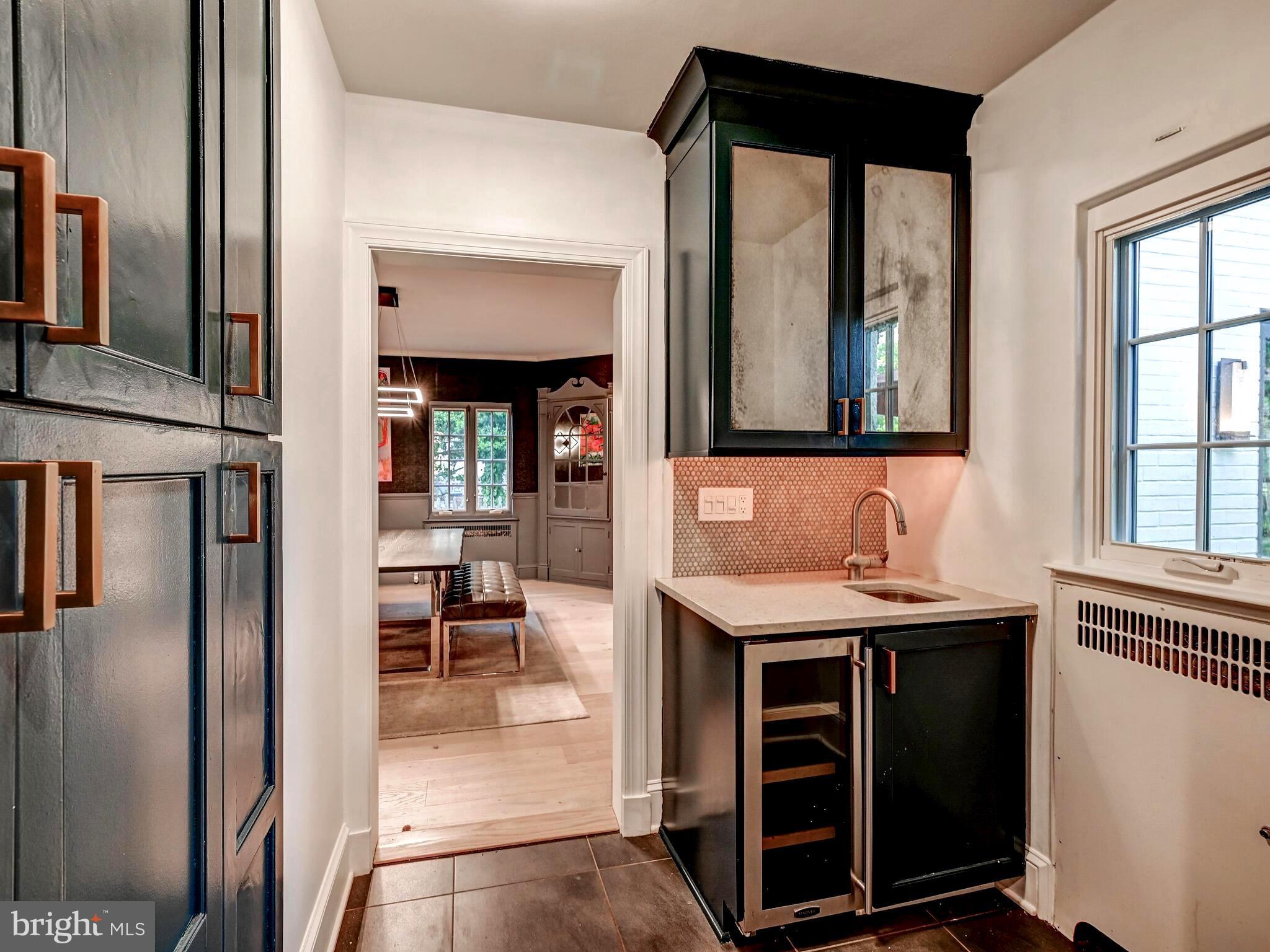 319 St Dunstans Road Baltimore, MD 21212 - Photo 22 of 44