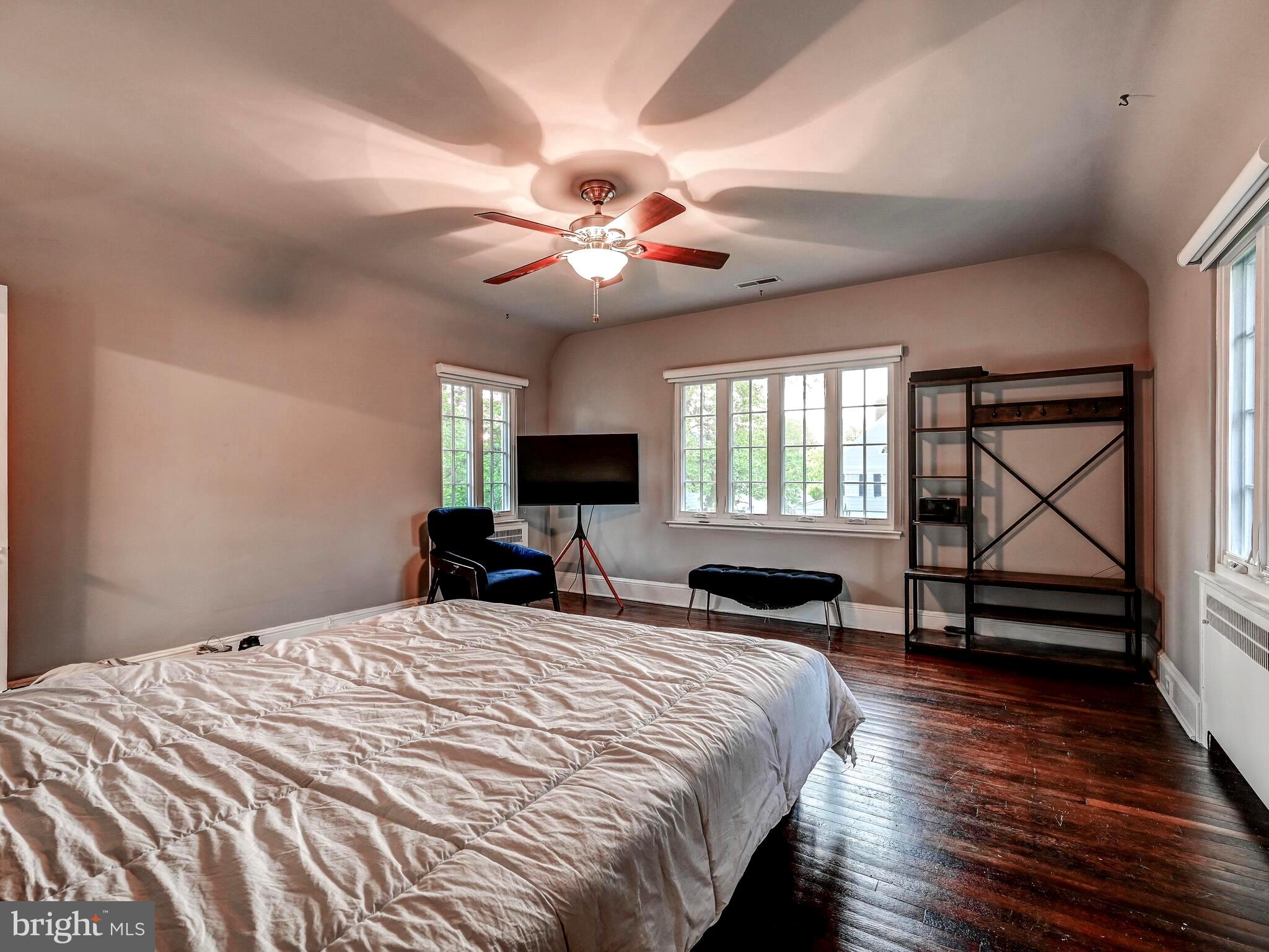 319 St Dunstans Road Baltimore, MD 21212 - Photo 35 of 44