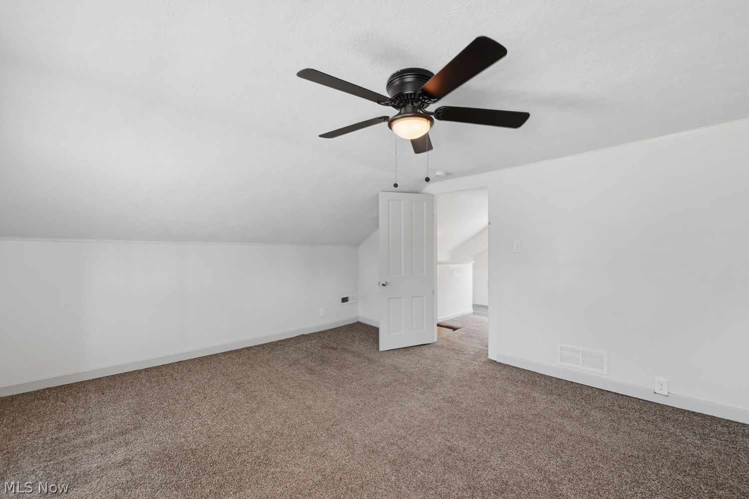 9767 Columbia Road Olmsted Falls, OH 44138 - Photo 22 of 34 Gallery Image 22