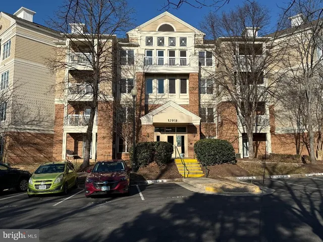 $2,200 | 12919 Alton Square, Unit 411, Herndon, VA 20170