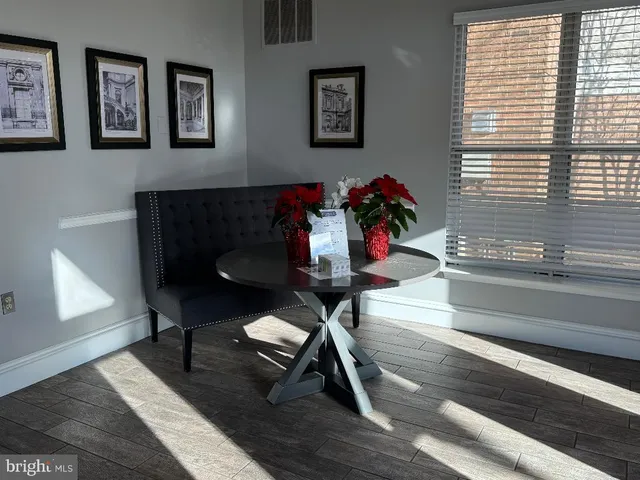 $2,200 | 12919 Alton Square, Unit 411, Herndon, VA 20170