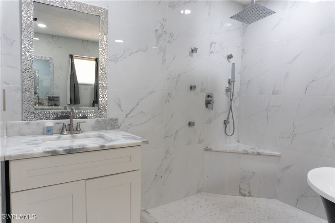 3388 East Riverside Drive Fort Myers, FL 33916 - Photo 16 of 45