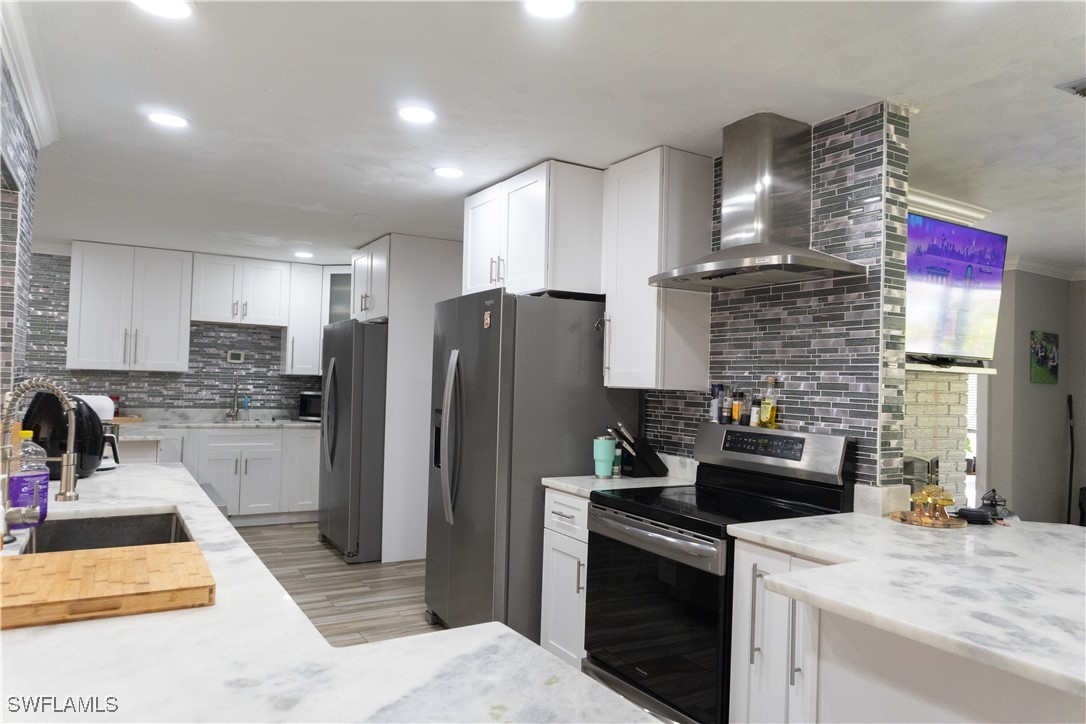 3388 East Riverside Drive Fort Myers, FL 33916 - Photo 7 of 45