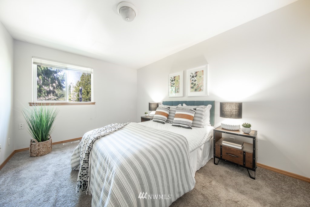 4022 204th Street Southeast, Unit A&B Bothell, WA 98012 - Photo 22 of 27 Gallery Image 22