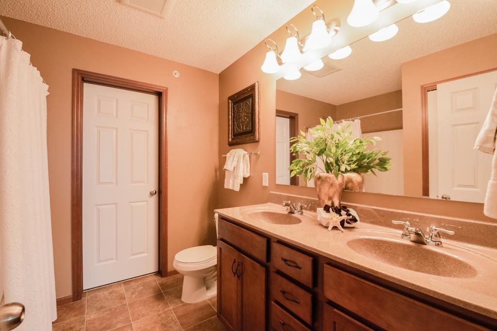 15621 Echo Ridge Road, Unit 909 Apple Valley, MN 55124 - Photo 17 of 23 Gallery Image 17