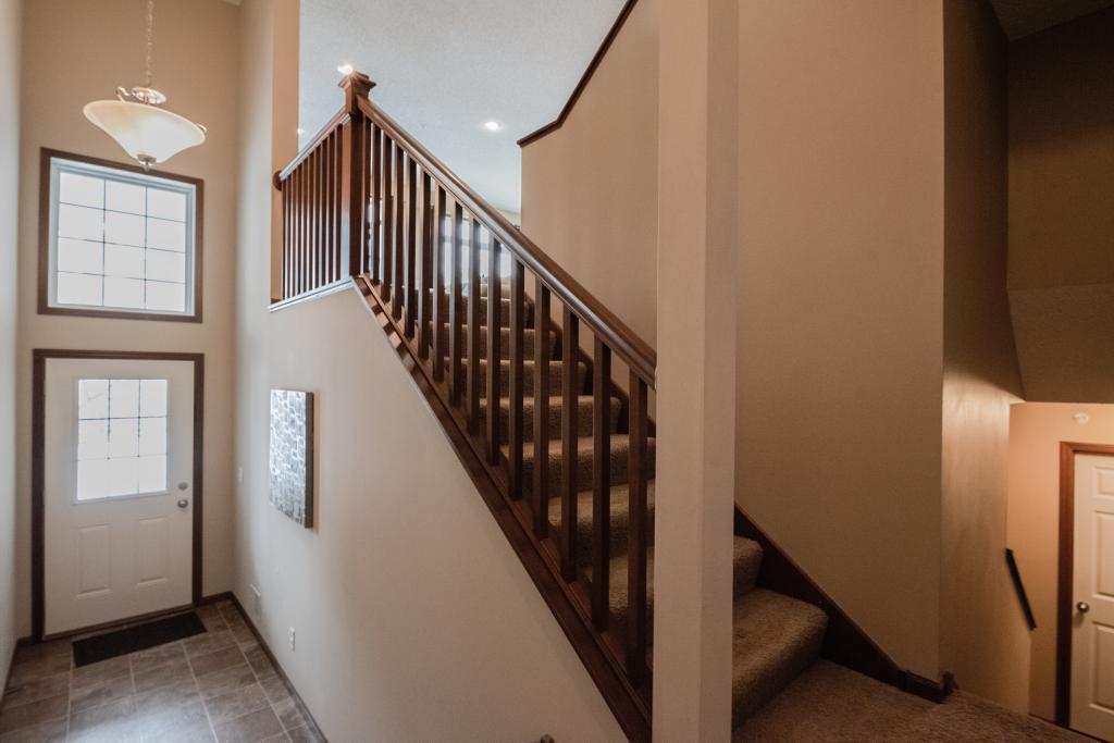 15621 Echo Ridge Road, Unit 909 Apple Valley, MN 55124 - Photo 4 of 23 Gallery Image 4