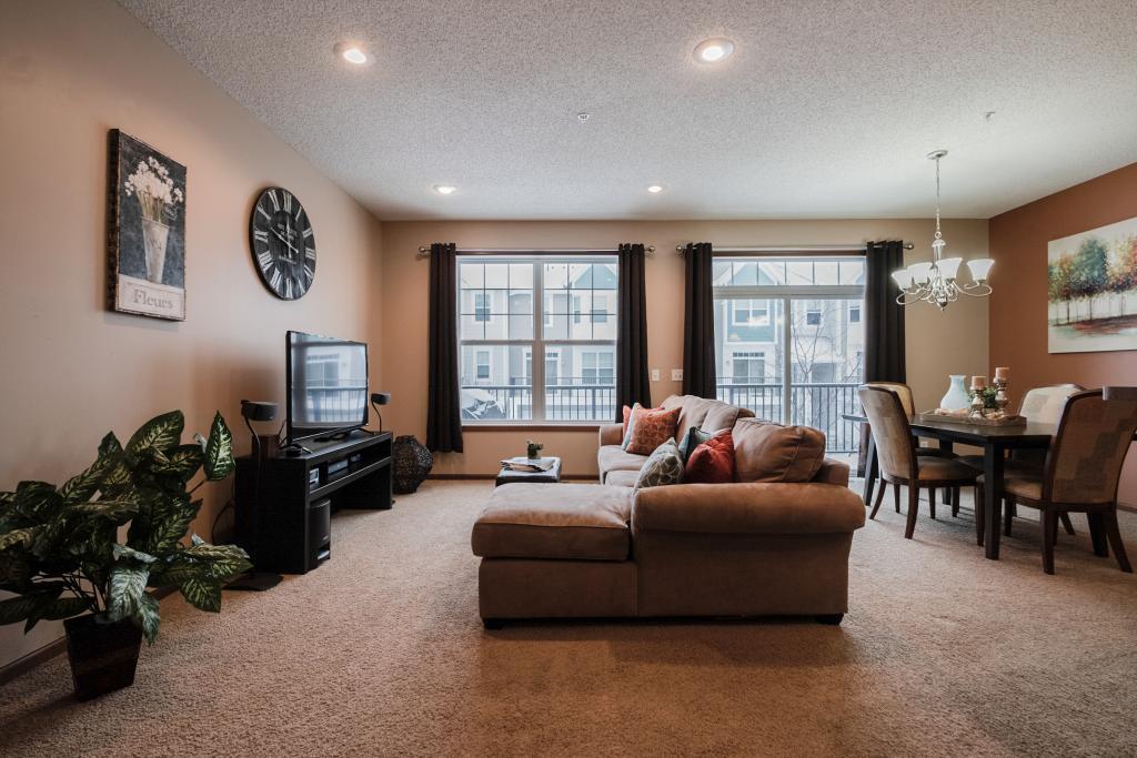 15621 Echo Ridge Road, Unit 909 Apple Valley, MN 55124 - Photo 6 of 23 Gallery Image 6