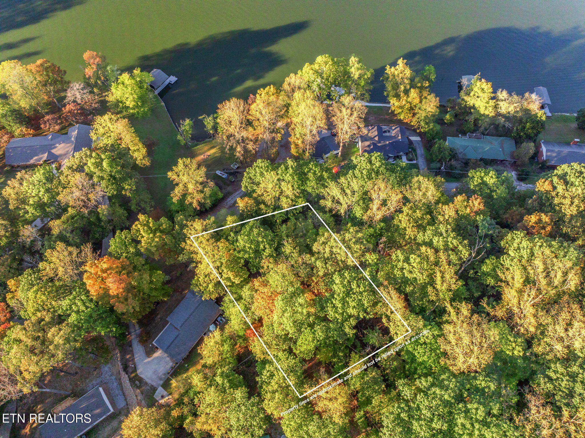 Lakewood Road Kingston, TN 37763 - Photo 2 of 22 18-web-or-mls-Lakewood Lot RF-16a