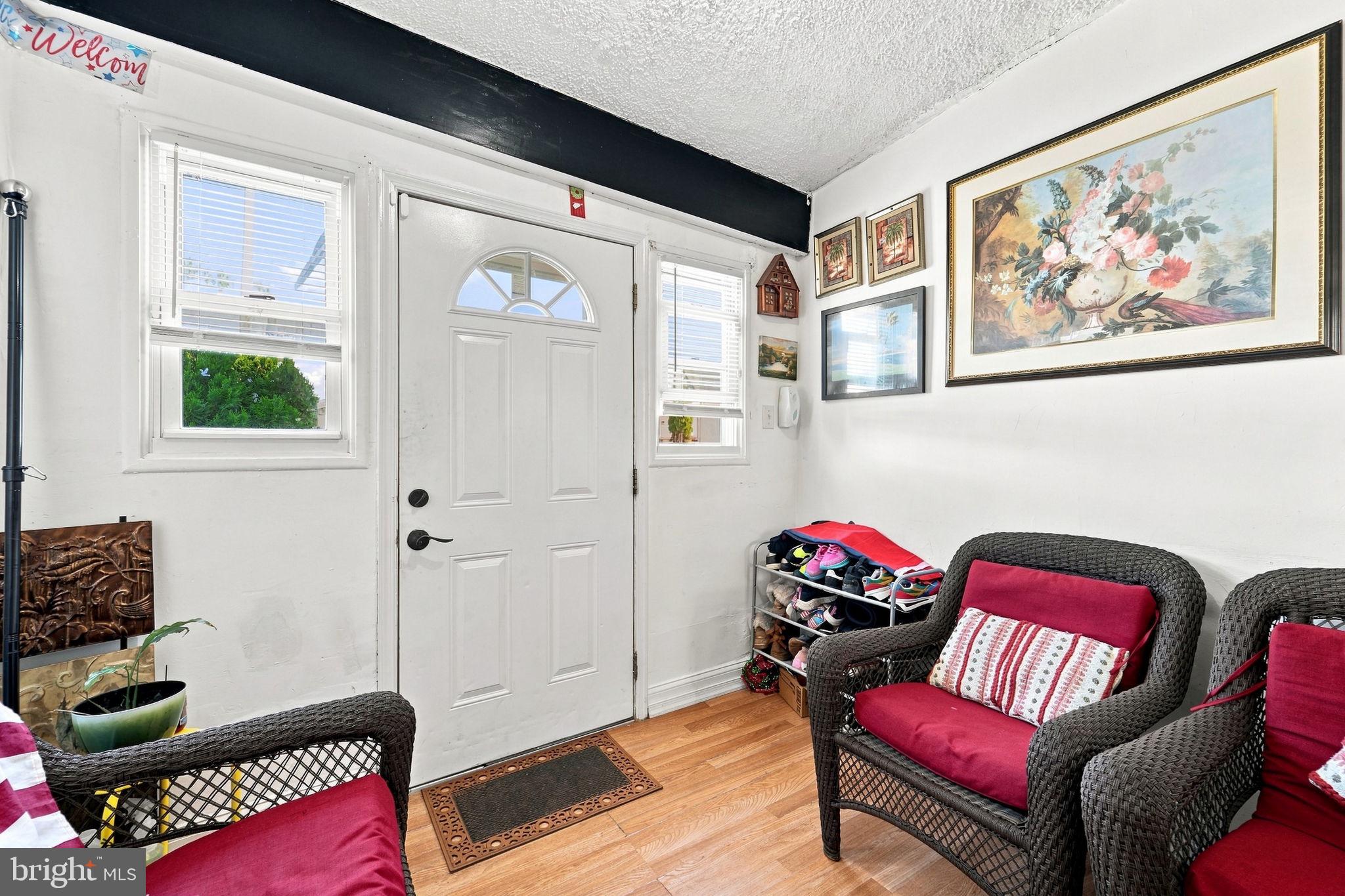 7144 Radbourne Road Upper Darby, PA 19082 - Photo 4 of 38 Gallery Image 4