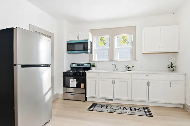 $295,000 | 1929 53rd Street, Kenosha, WI 53140