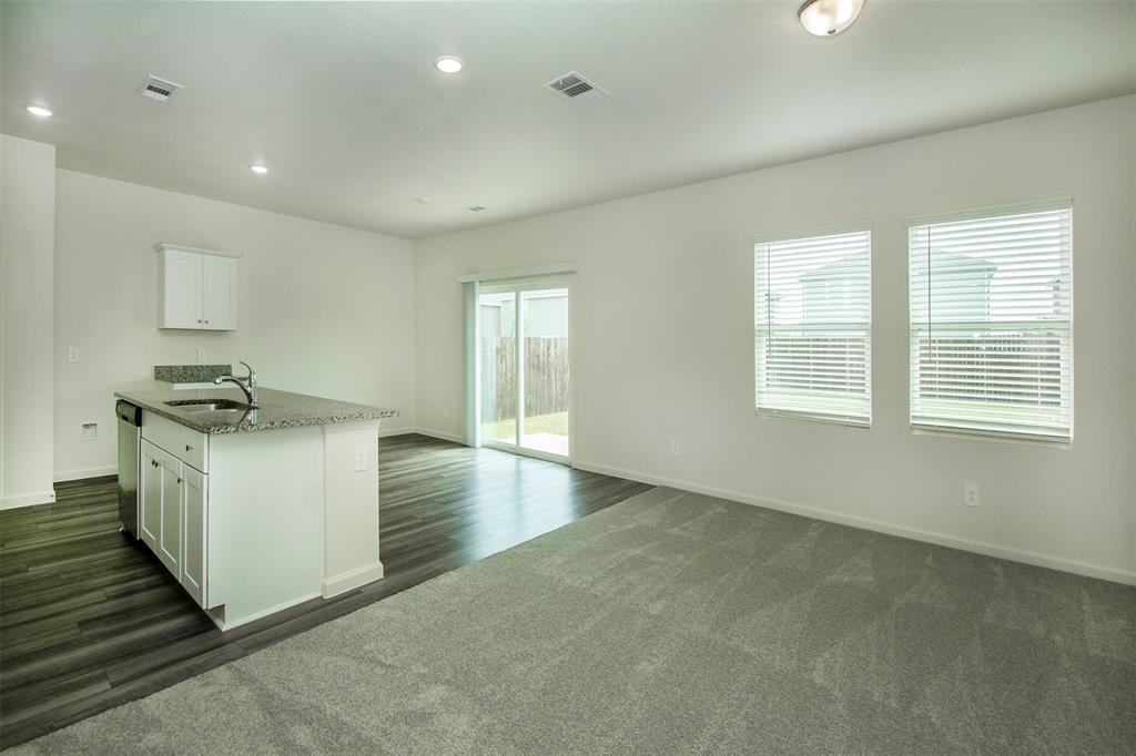 6225 Old Bridge Way Forney, TX 75126 - Photo 7 of 22