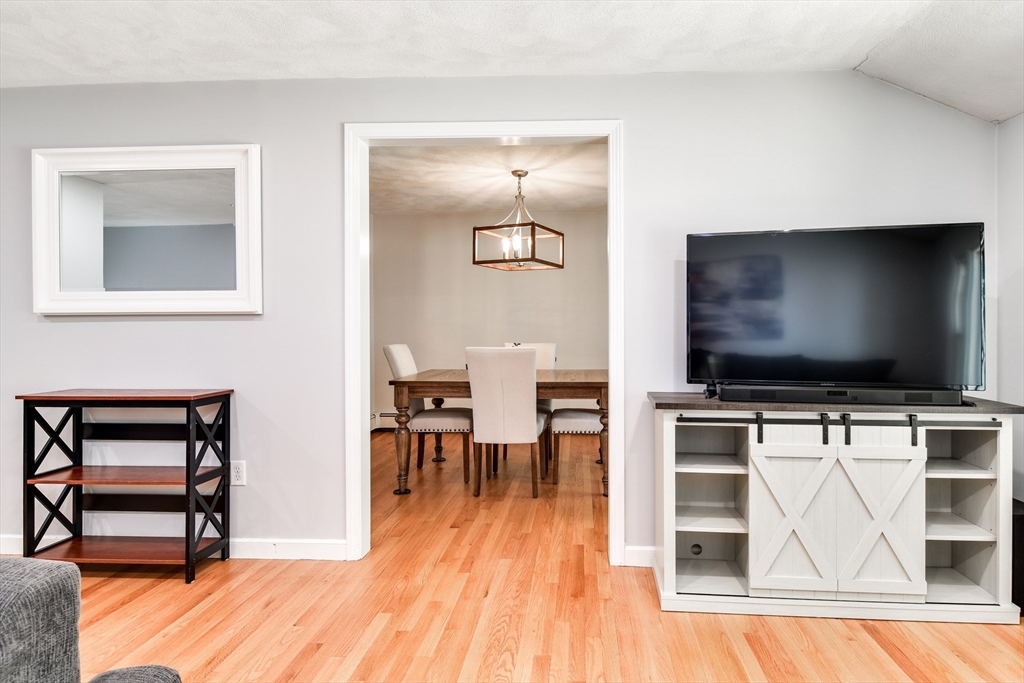 22 Teresa Road Hopkinton, MA 01748 - Photo 10 of 33 Gallery Image 10