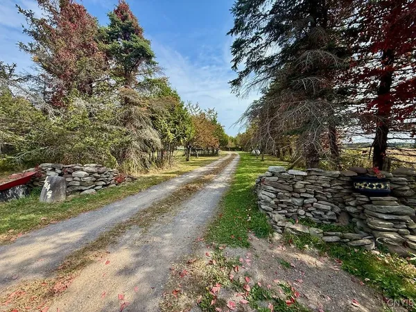 $419,900 | 2645 County Rte 15, Sandy Creek, NY 13145