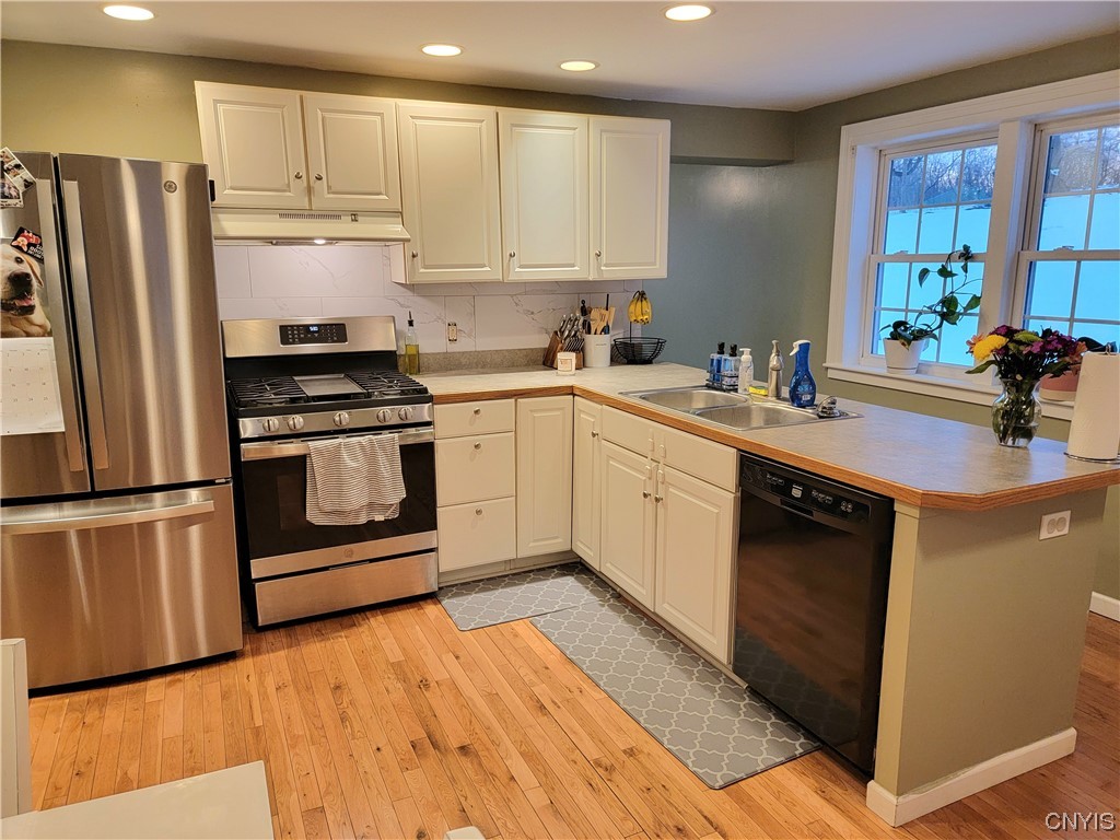 58 South Hamilton Street Elbridge, NY 13080 - Photo 11 of 34