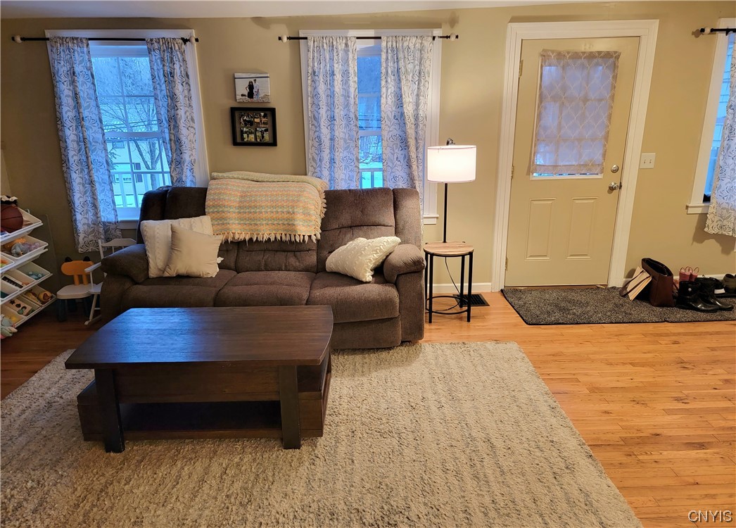 58 South Hamilton Street Elbridge, NY 13080 - Photo 12 of 34