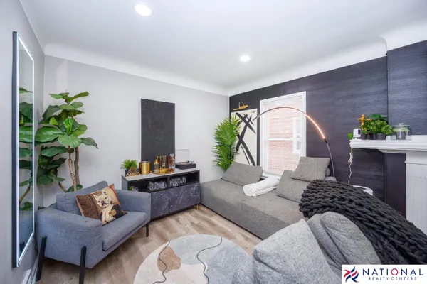 $274,900 | 18627 Washburn Street, Detroit, MI 48221