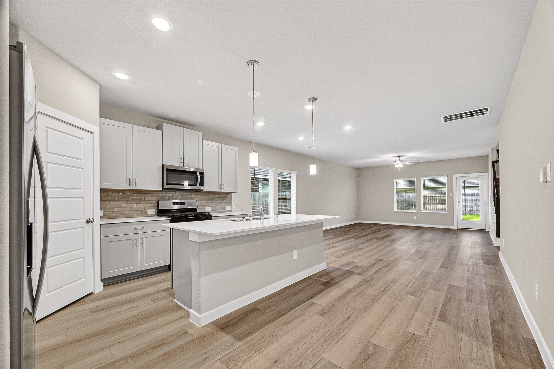 2622 Homestead Rnch Lane Crosby, TX 77532 - Photo 10 of 42