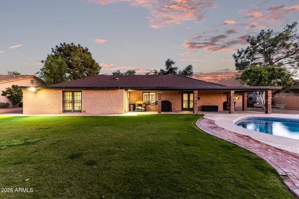 $1,075,000 | 1318 East La Vieve Lane, Tempe, AZ 85284