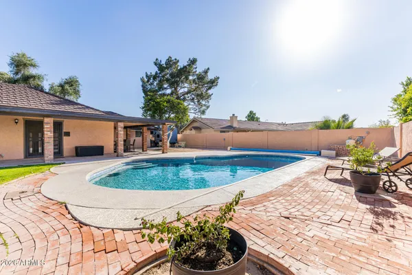$1,075,000 | 1318 East La Vieve Lane, Tempe, AZ 85284
