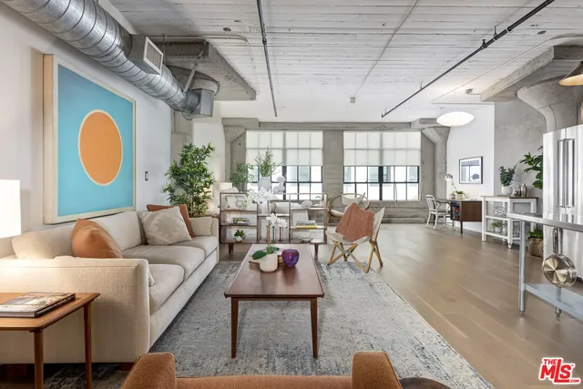 $2,800 | 200 North San Fernando Road, Unit 208, Los Angeles, CA 90031