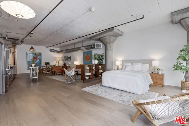 $2,800 | 200 North San Fernando Road, Unit 208, Los Angeles, CA 90031