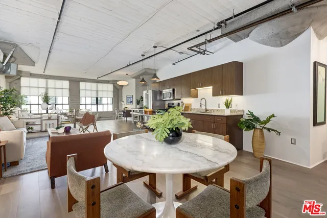 $2,800 | 200 North San Fernando Road, Unit 208, Los Angeles, CA 90031