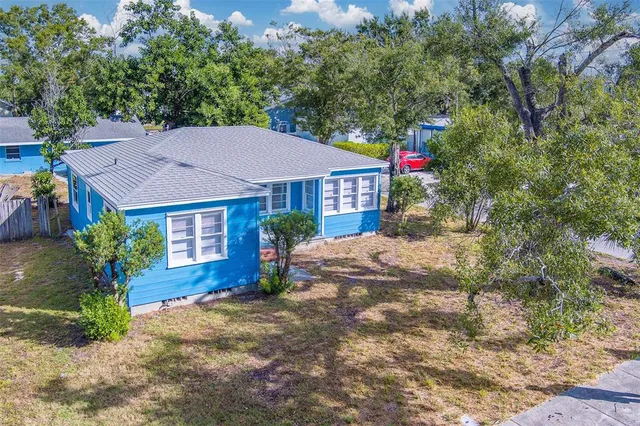 $2,150 | 810 2nd Avenue Northwest, Largo, FL 33770