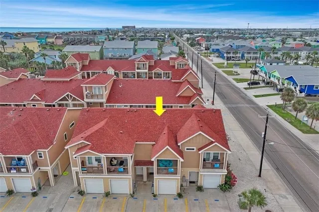 $500,000 | 1813 South 11th St Port, Unit 202, Port Aransas, TX 78373