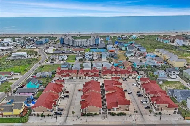 $500,000 | 1813 South 11th St Port, Unit 202, Port Aransas, TX 78373