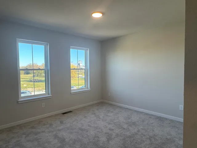 $593,916 | 1072 5th Avenue, Union Grove, WI 53182