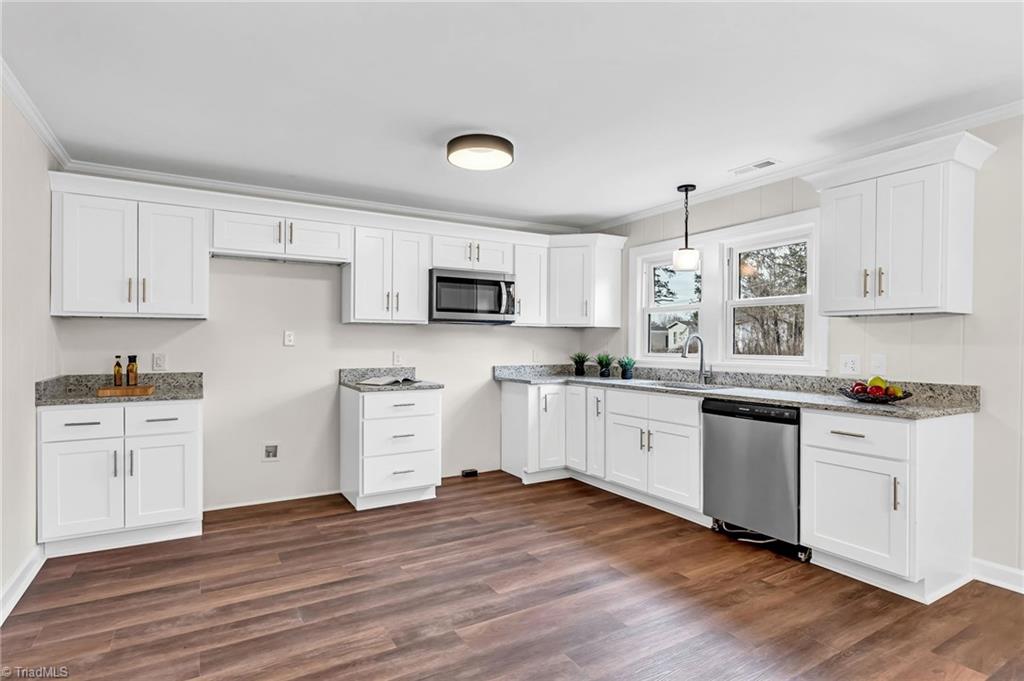 180 Jones Road Winston-Salem, NC 27107 - Photo 8 of 31 Gallery Image 8