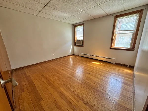 $1,450 | 4425 West 55th Street, Unit 1R, Chicago, IL 60632