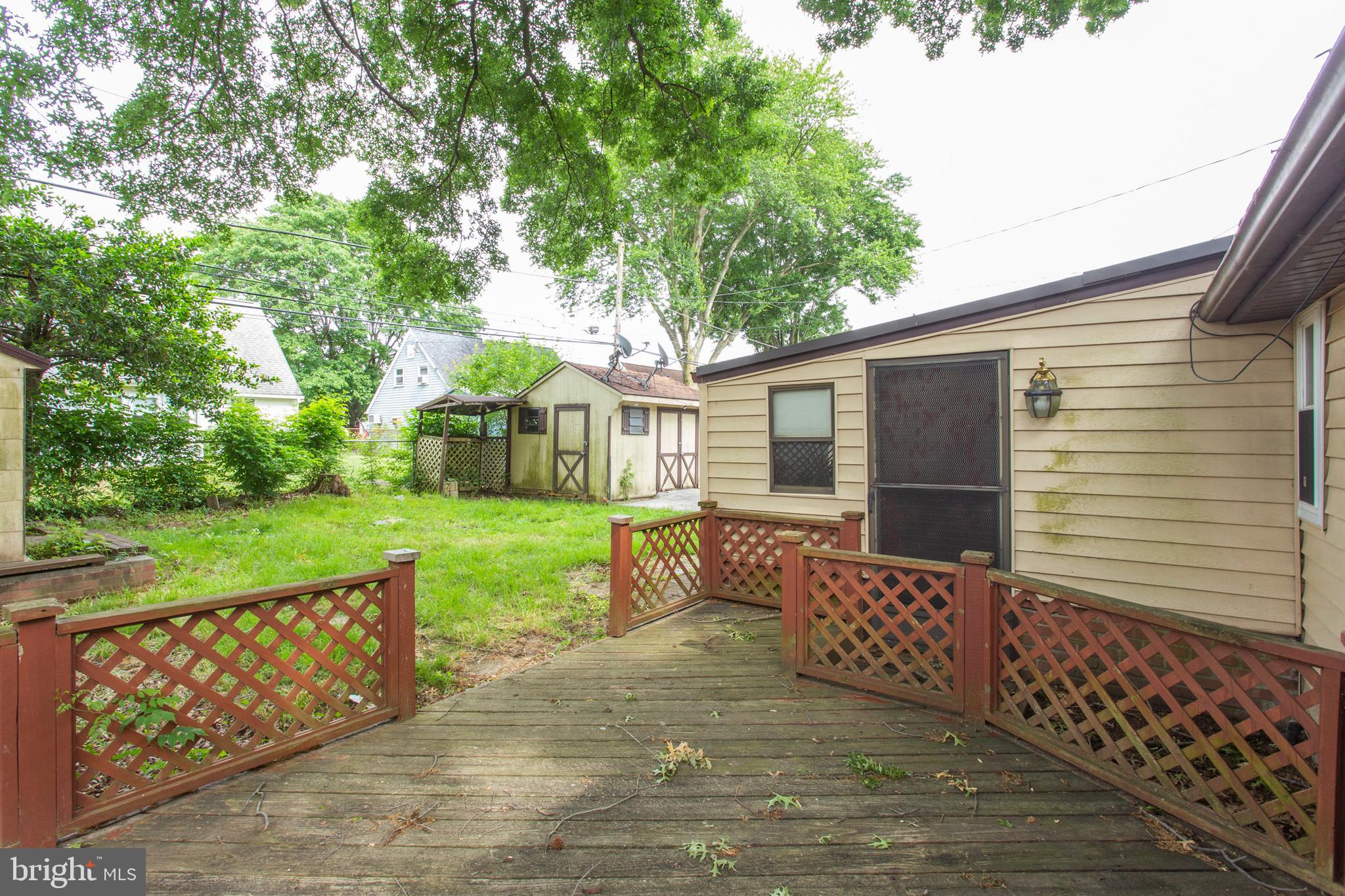 860 Quince Lane Secane, PA 19018 - Photo 29 of 32