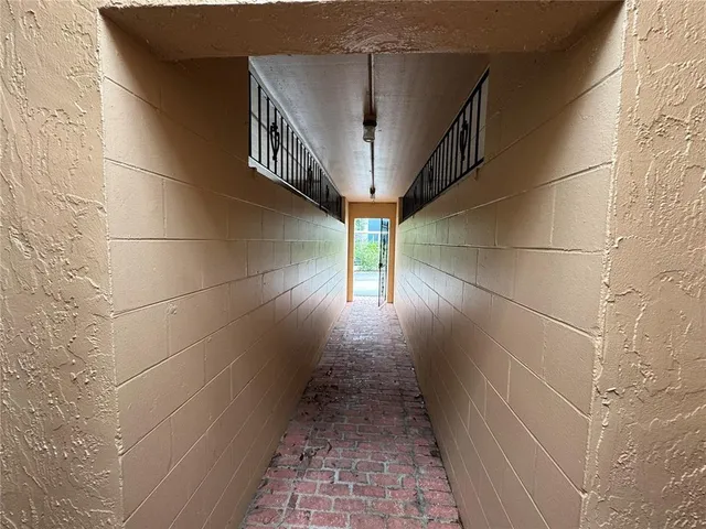 $169,000 | 4405 Vieux Carre Circle, Unit 46, Tampa, FL 33613