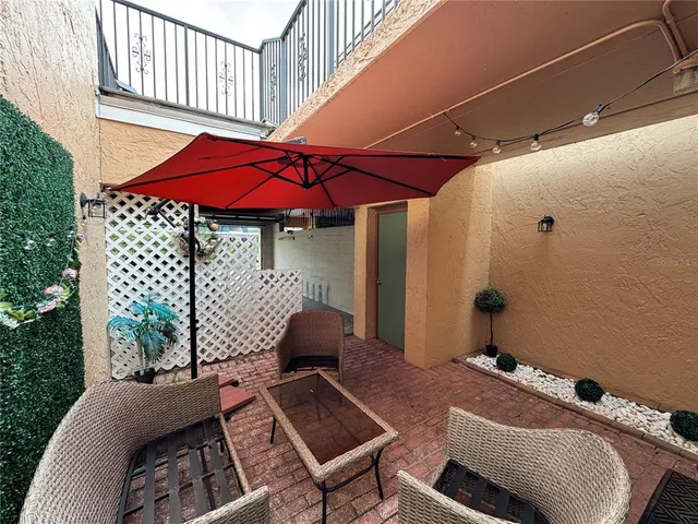 $169,000 | 4405 Vieux Carre Circle, Unit 46, Tampa, FL 33613