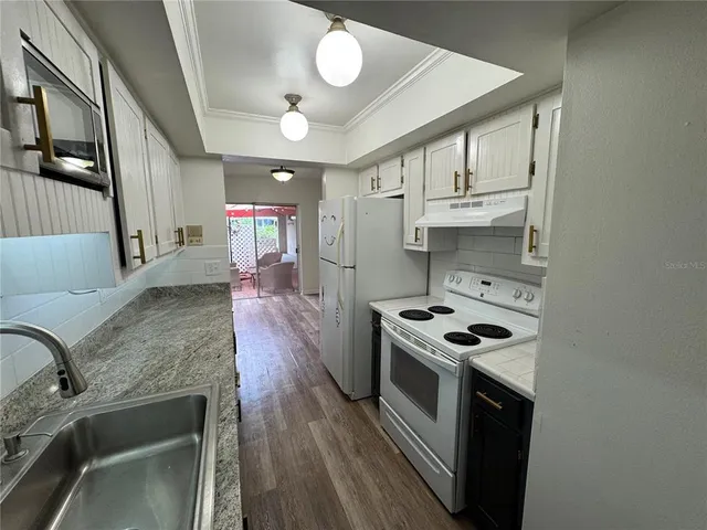 $169,000 | 4405 Vieux Carre Circle, Unit 46, Tampa, FL 33613