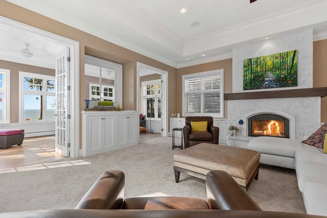 $2,650,000 | 3555 Nicolet Drive, Green Bay, WI 54311