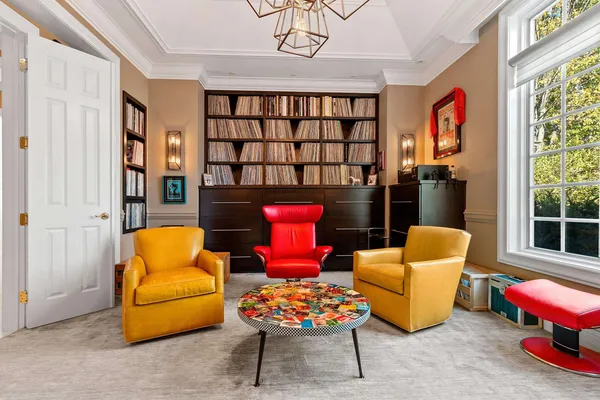 $2,650,000 | 3555 Nicolet Drive, Green Bay, WI 54311