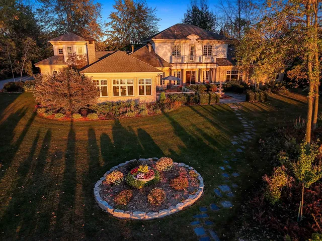 $2,650,000 | 3555 Nicolet Drive, Green Bay, WI 54311